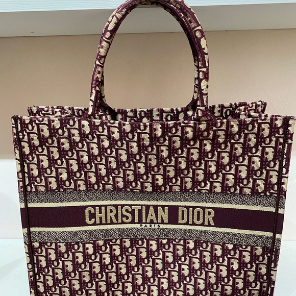 Christian Dior Book Tote Large - Picture 1 of 11